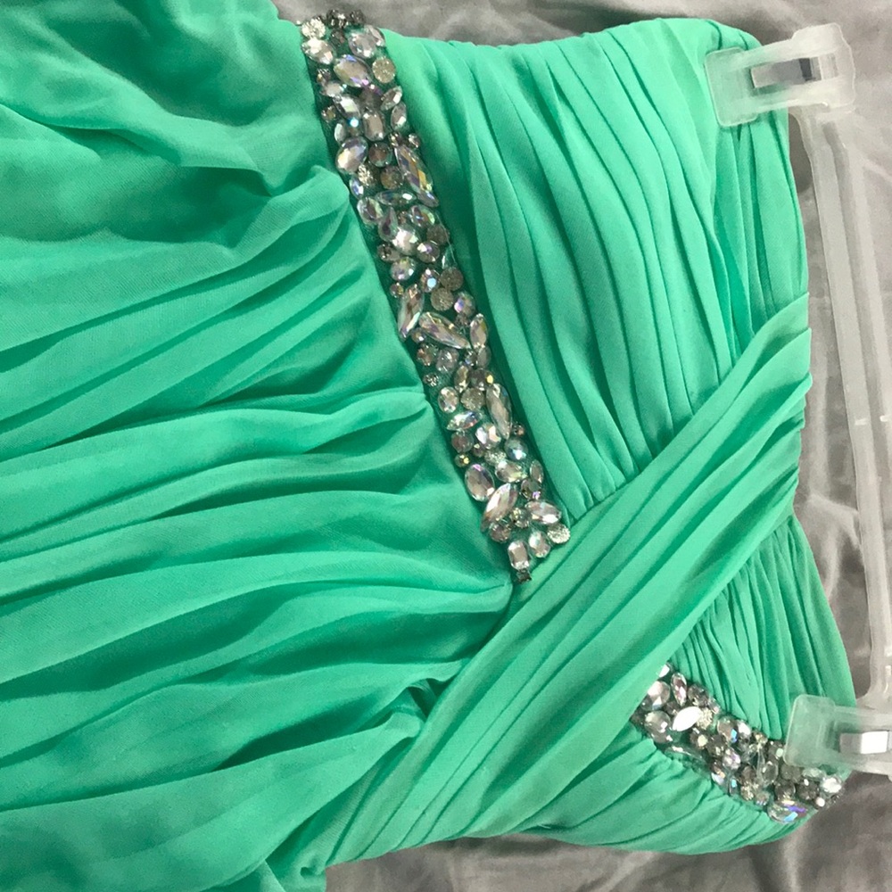 Prom Dress - Picture 3 of 6